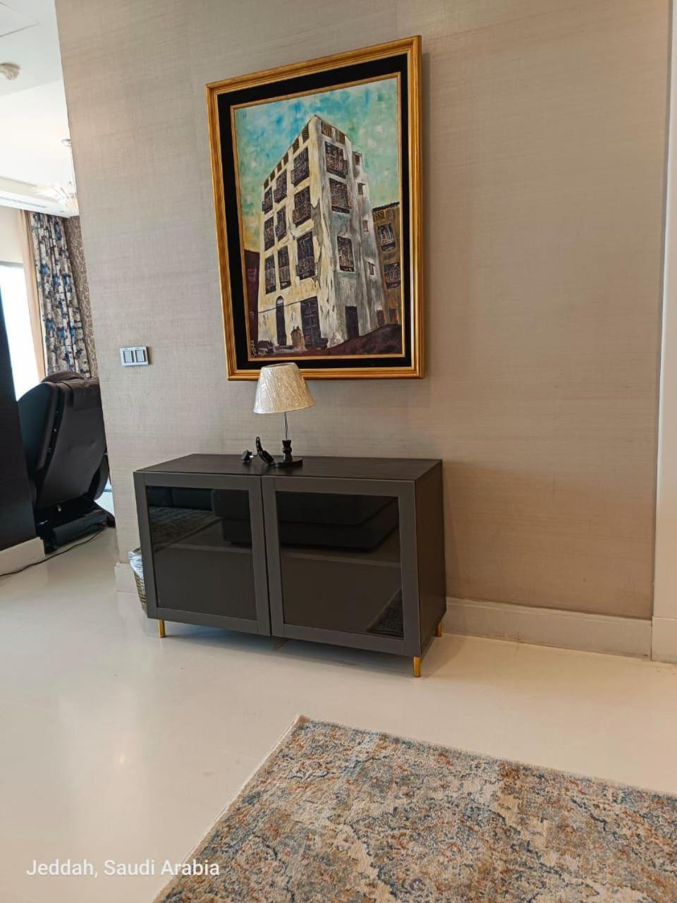 جناج ملكي 150م داماك Luxury