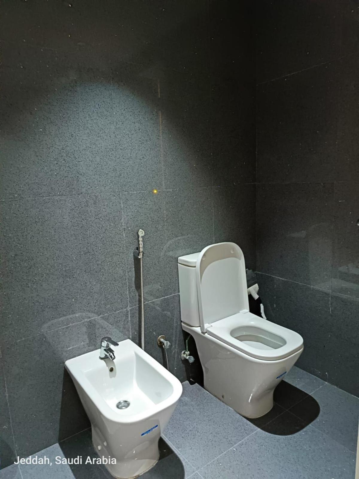 جناج ملكي 150م داماك Luxury Jeddah